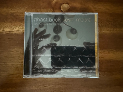 Ghost book kevin moore - ghost,